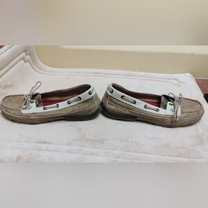 Women's Twisted X Moccasins in Tan and White